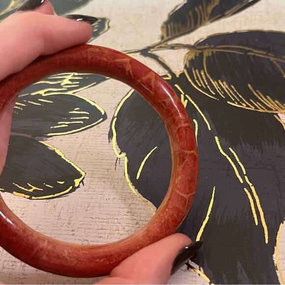 Vintage Genuine Apple Coral Polished Gemstone Bangle Bracelet Beautiful B1 - Picture 4 of 9